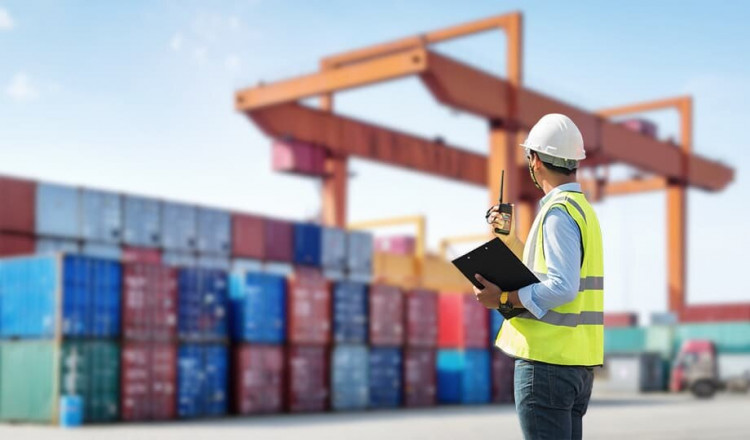 قوانین و مقررات گمرکی